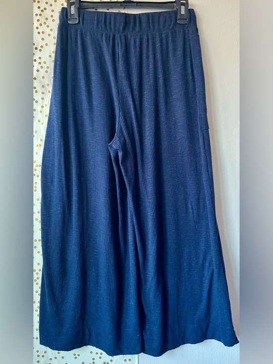 Democracy Dark Navy Ribbed Cropped Wide Leg Lounge Pants size Medium - Picture 2 of 11